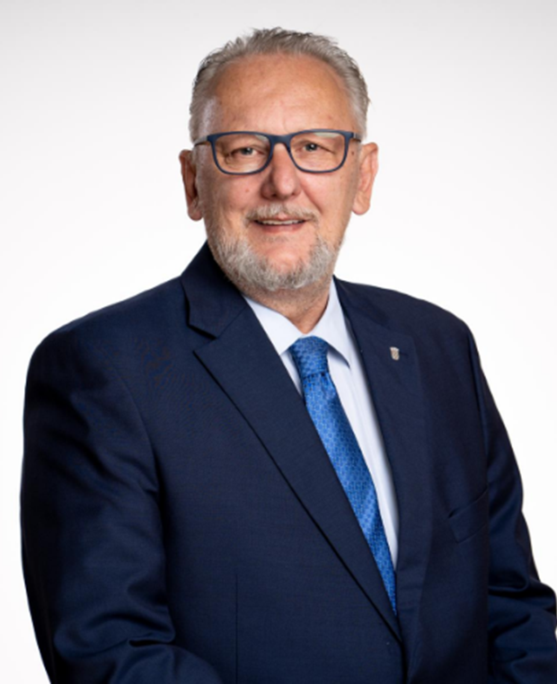 Davor Božinović